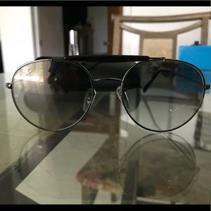 Used sunglasses perfect condition
